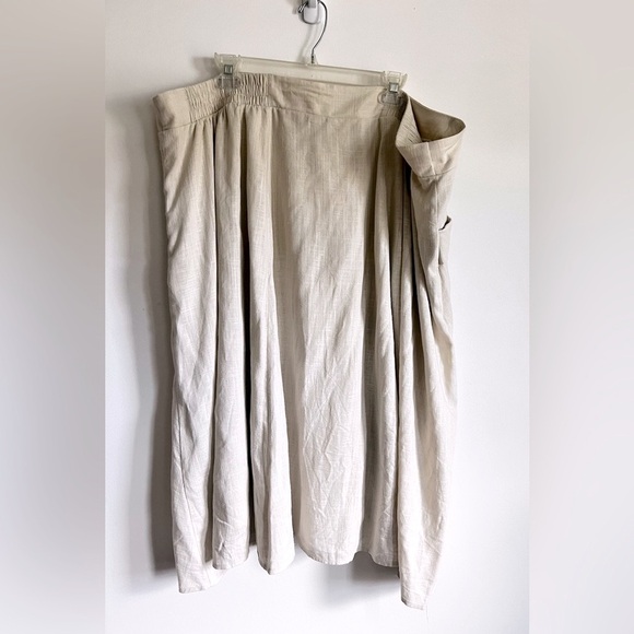 TORRID Size 4X Linen Blend MIdi Cream Button-Front Skirt - Picture 12 of 14
